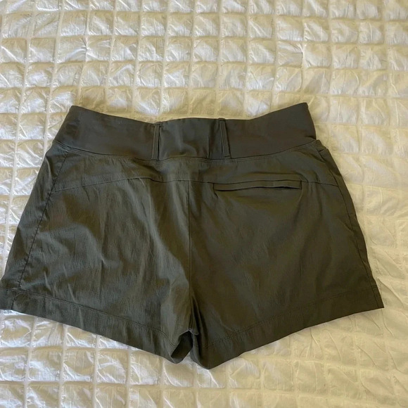 Althleta Olive green Trekkie North shorts - Picture 7 of 8